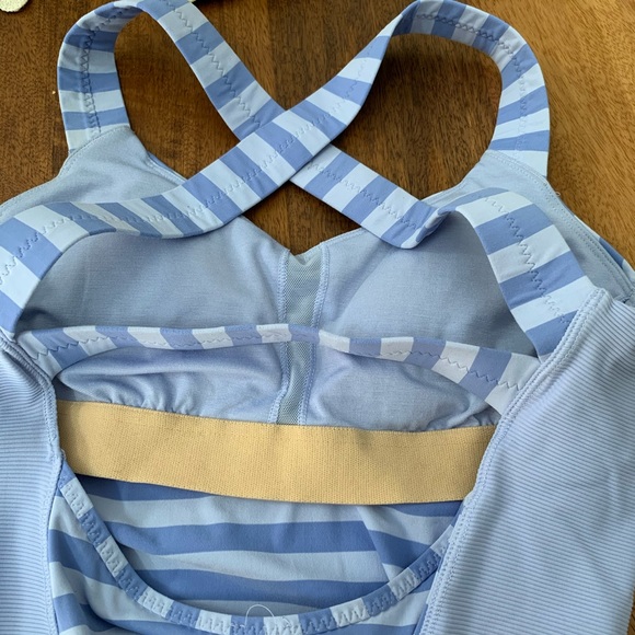 Lululemon purple striped core kicker tank 6 - Picture 5 of 6